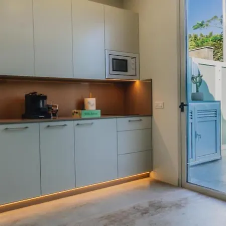 Flamingo By Villa Soleros Gay Friendly Adults Only Apartment